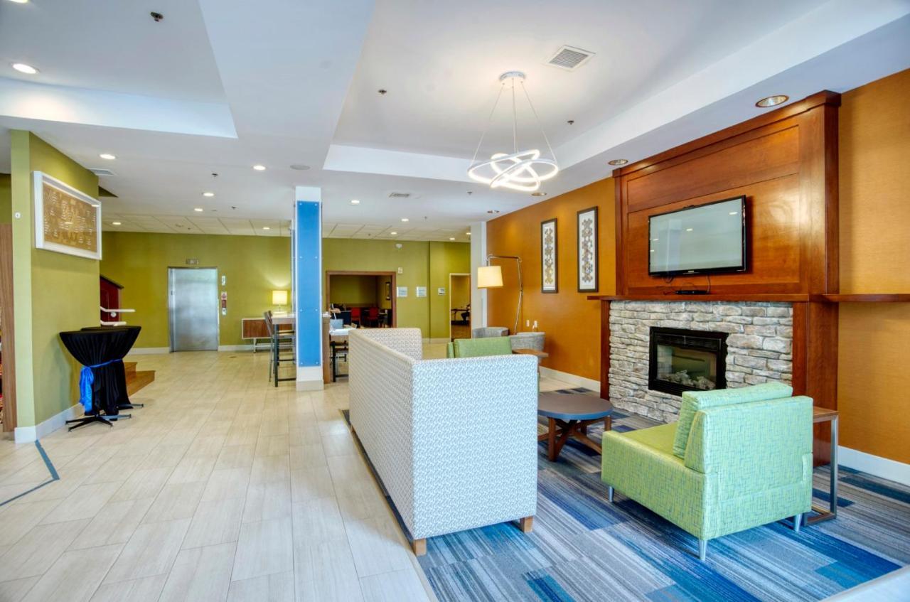 Holiday Inn Express La Plata By Ihg Exterior foto